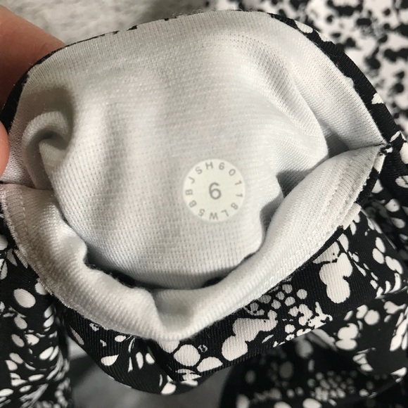 NWT Lululemon Wunder Under Tights - SZ 6 - Picture 3 of 5